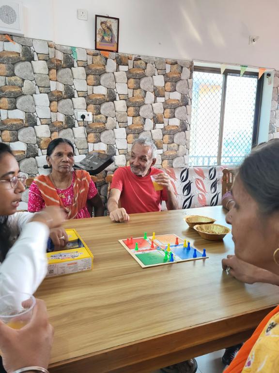 IIBM Patna and CED Patna Organise Heartwarming Event at Aashraya Old Age Home